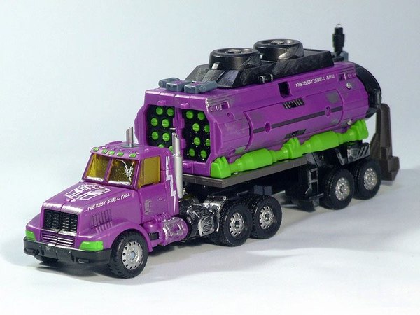 KO Maketoys Battletanker Upgrades For Shattered Glass Prime (9c) (19 of 22)